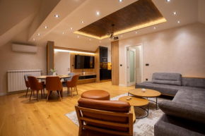 Luna penthouse